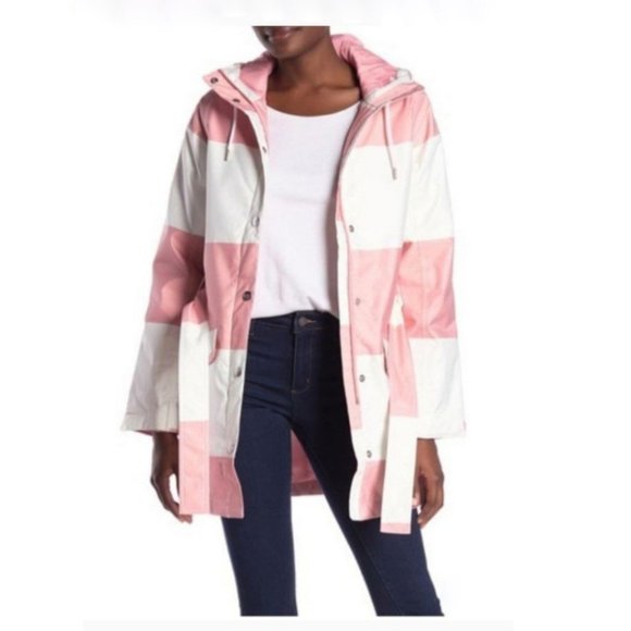 Helly Hansen Jackets & Blazers - Helly Hansen Lyness Insulated Rain Coat - Small